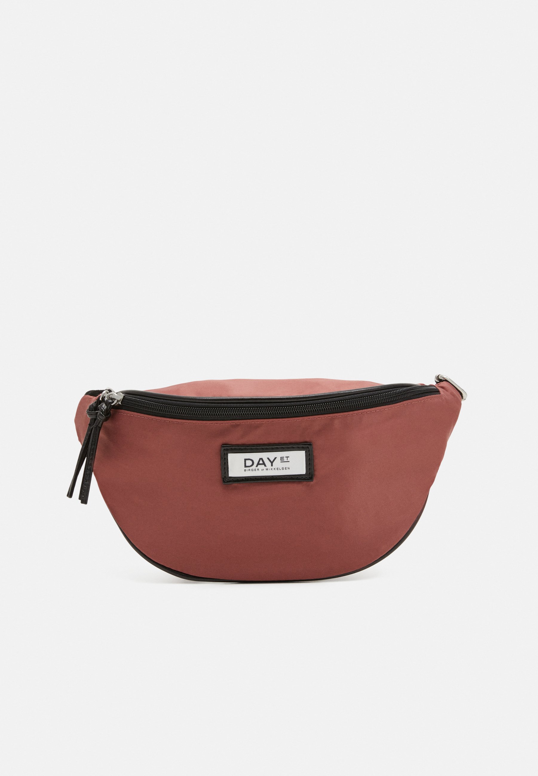 DAY ET GWENETH BUM Axelremsväska riad rose Zalando.se DAY ET GWENETH Ryggsäck riad rose Zalando.se