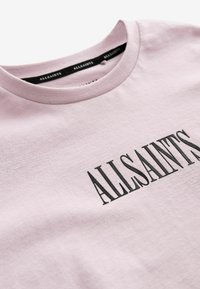 smALLSAINTS REGULAR FIT- GRAPHIC CREW - Camiseta estampada - pale pink beast