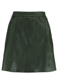 Zelená kožená áčková sukně s elastickým pasem, hladkou texturou a bočními švy. Design má siluetu do délky ke kolenům.