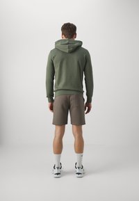 Björn Borg CENTRE HOODIE - Mikina s kapucňou - beetle