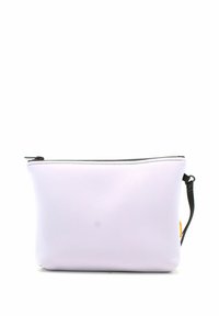 Pochette bianca con zip realizzata in tessuto liscio, con zip e manico neri. Forma rettangolare compatta con una leggera lucentezza.