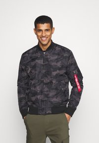 Alpha Industries - CAMO - Bomber Jacket - black Thumbnail Image 1