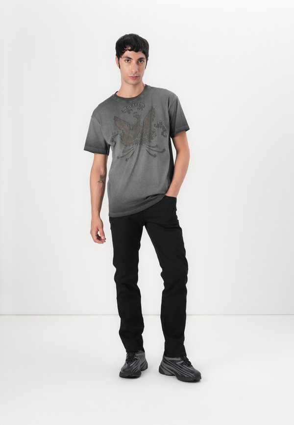 Straight leg jeans - 024