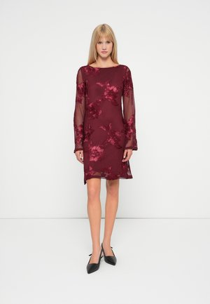 VMMILA DETAIL SHORT DRESS - Day dress - tawny port