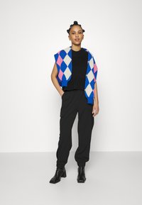 T-Shirt Sexy Da Donna Con Una Spalla Top Da Donna Maglietta Pullover