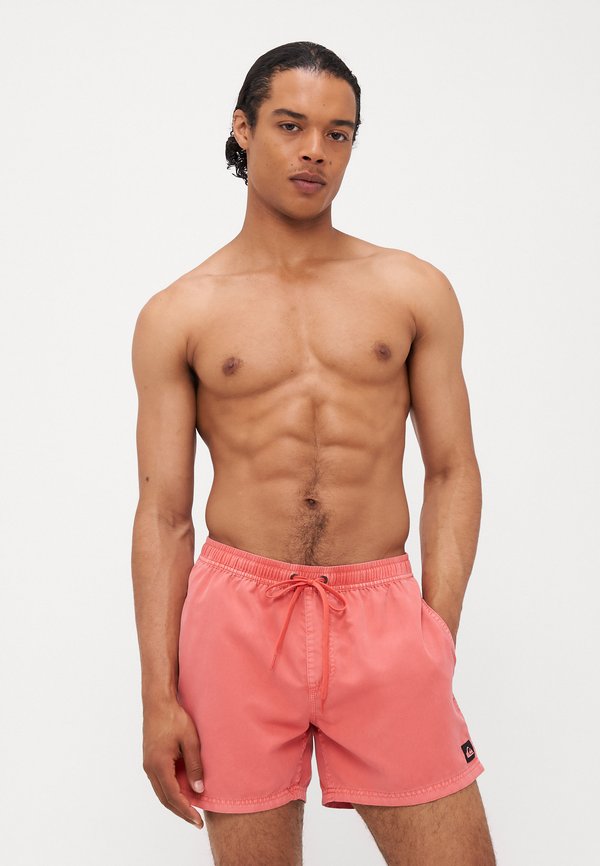 EVERYDAY SOLID VOLLEY - Swimming shorts - spiced coral4