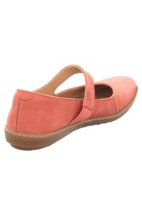El Naturalista - Women's Coral Fantasy Ballet Flat