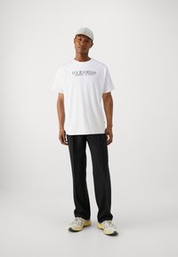 Only & Sons ONSSMART TEE - Tricou cu imprimeu - white