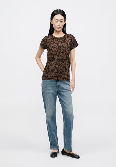 rag & bone ALL OVER LEOPARD TEE - Tričko s potlačou - brown