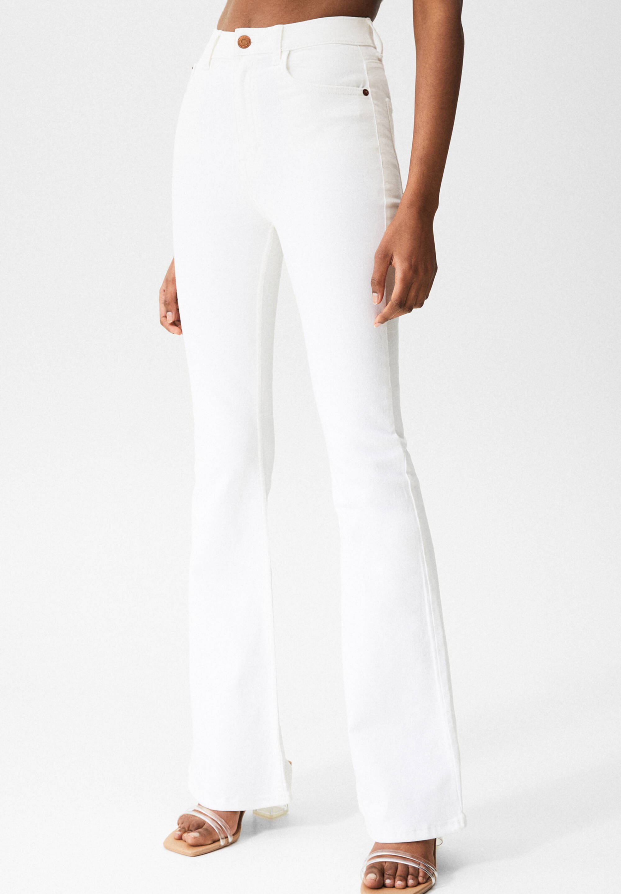 PULL\u0026BEAR SKINNY - Flared Jeans - white 