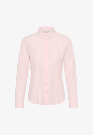 Jasnoróżowa koszula z długim rękawem wykonana z gładkiej bawełny, z ostro zakończonym kołnierzykiem i zapinana na guziki w kolorze dopasowanym do materiału.