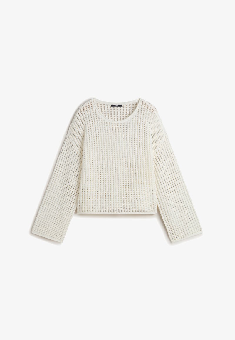 Pull en tricot blanc au style décontracté, avec un motif de trame ouverte, un col rond et des manches longues. La texture semble légère et respirante.