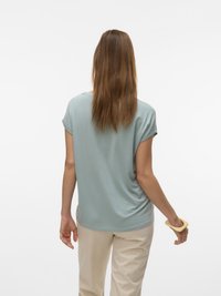 Vero Moda VMAVA PLAIN - Lihtne T-särk - gray mist