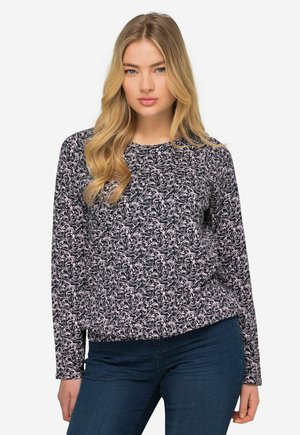 Langermige, ronde hals shirt op een donkere achtergrond met een roze abstracte bloemenpatroon. Gemaakt van zachte stof met een relaxte pasvorm.