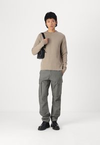 Thumbnail Image 3