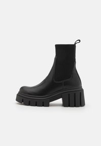 Steve Madden DROPOFF - Platform bokacsizmák - black