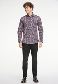 Lindbergh AOP FLORAL L/S - Camicia - berry brown