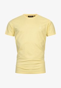 Unselected, pale banana