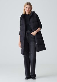 OPUS WIGILO - Weste - black