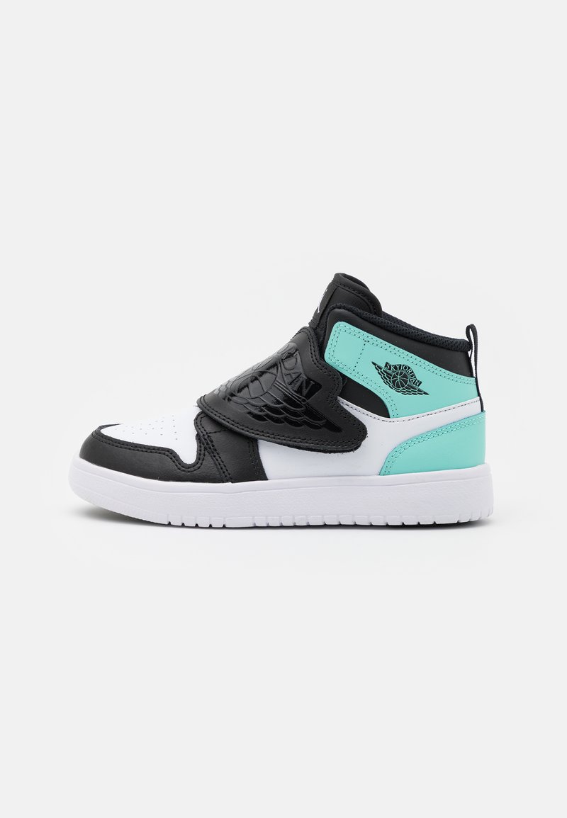 Jordan - SKY JORDAN 1 UNISEX - Zapatillas de baloncesto - black/tropical twist/white, Ampliar