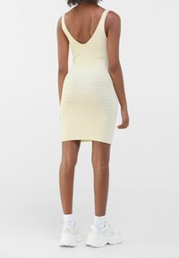 Bershka Tubino - light yellow