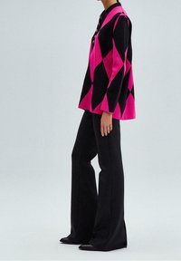 Touché Privé Jumper - neon pink