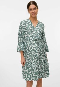 Vero Moda Dnevna haljina - laurel wreath