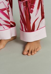 B by Ted Baker Pidžamas komplekts - pink floral