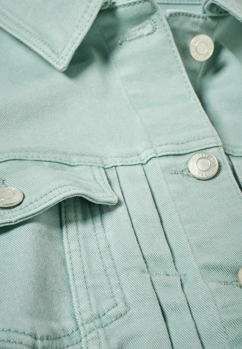 Damen Leichte Jacken | C&A Leichte Jacke green/grün - EO69088 Damen Leichte Jacken | C&A Leichte Jacke green/grün - EO69088