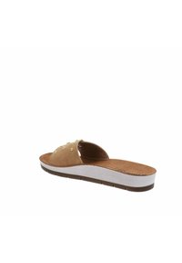 Sandalo scivolato in suede marrone con accenti dorati, una soletta testurizzata e una suola a blocco bianca, caratterizzato da un design open-toe e senza cintura posteriore.