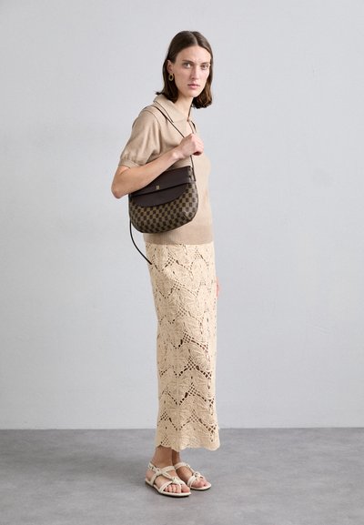 By Malene Birger MAELLONS - Skulderveske - shale