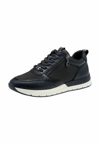 Sneakers in pelle nera e tessuto con allacciatura. Presentano una cerniera laterale, una suola bianca a contrasto e accenti testurizzati sottili.