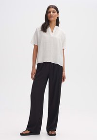 OPUS KURZARM FLANDRA - Bluse - milk