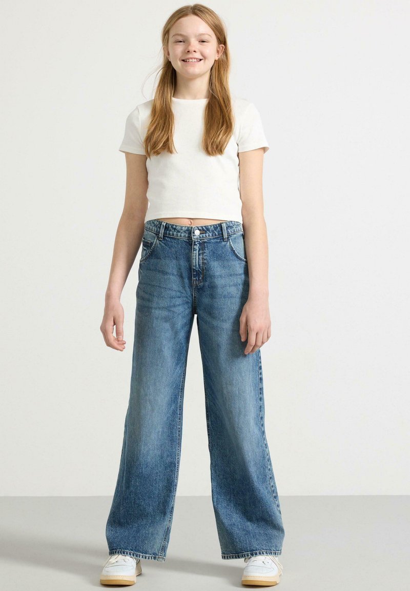 Lindex VEGA Flared farkut Denim sininen Denim Zalando fi lindex-vega-flared-farkut-denim-sininen-denim-zalando-fi