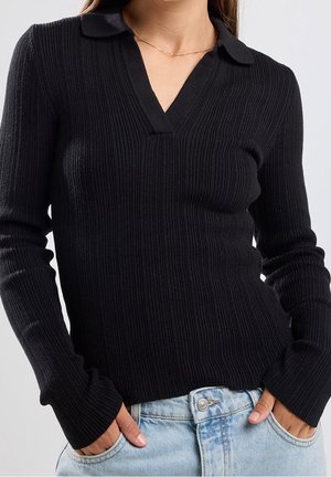 Sweter