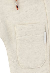 Thumbnail Image 3