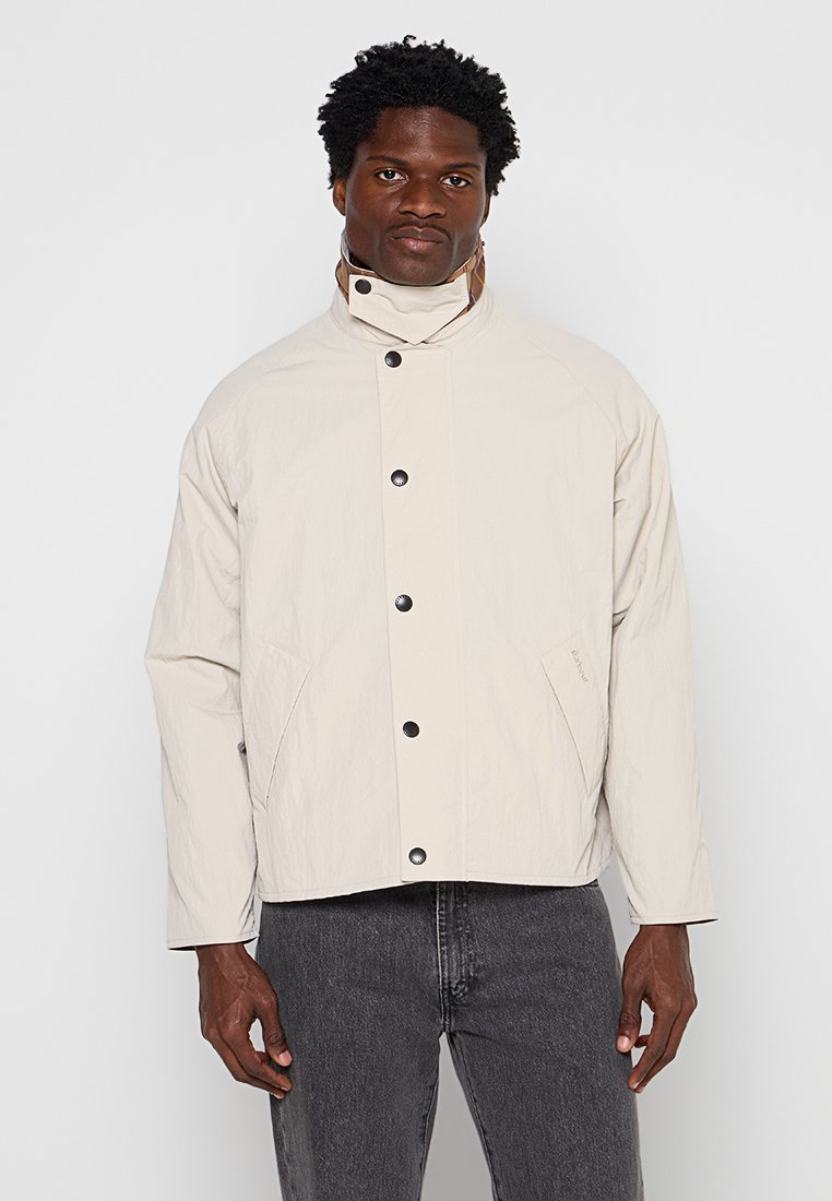 Leichte Jacke