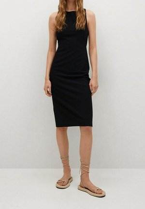 Pouzdrové šaty - black