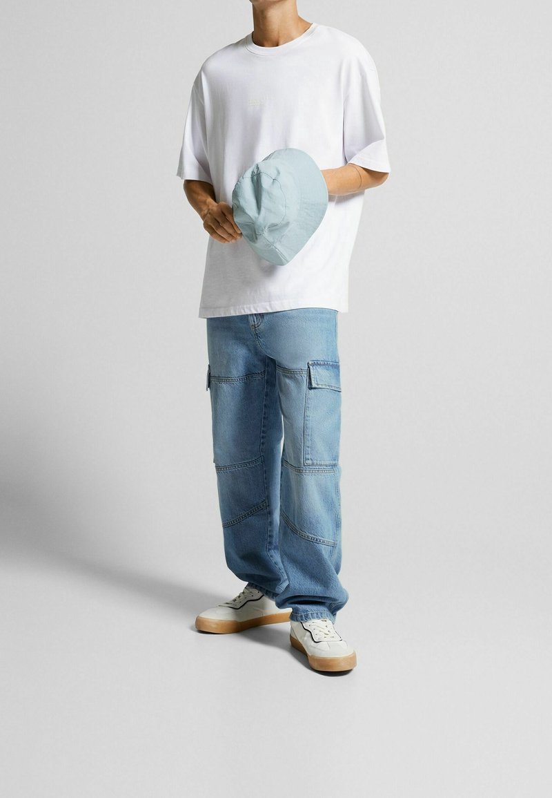 Bershka Vaqueros boyfriend light-blue denim/denim azul claro