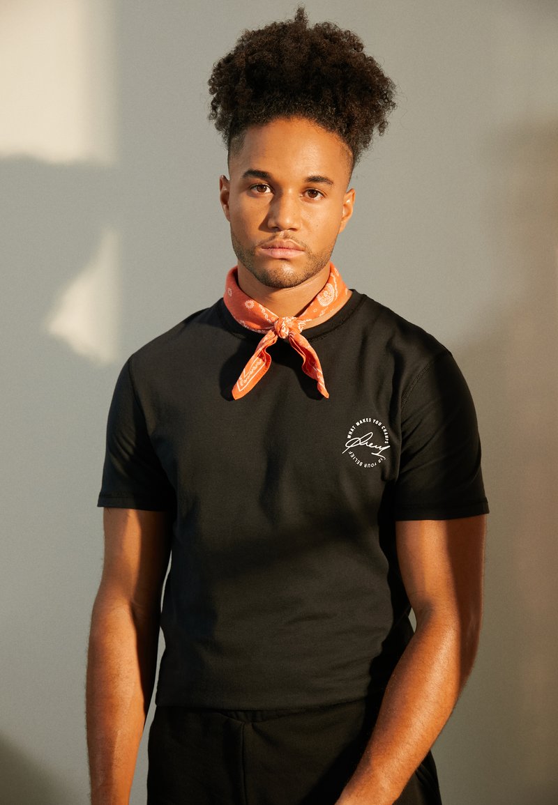 Pier One Print Tshirt black Zalando.co.uk