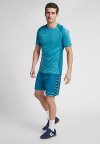 Hummel HMLAUTHENTIC  - Träningsshorts - celestial