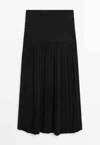 Gonna nera plissettata con una vita alta e ampia. Realizzata in un tessuto morbido e strutturato, presenta pieghe verticali che si estendono verso il basso.