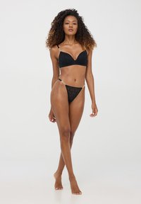 Terranova PREFORMATO CON DETTAGLIO CATENA - Reggiseno a triangolo - nero