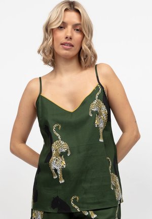 Camisole en satin vert avec décolleté en V, dotée d'un ourlet jaune et d'un motif léopard. Fines bretelles et coupe ample.