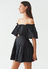 THE FATED PIERRE - Vapaa-ajan mekko - black