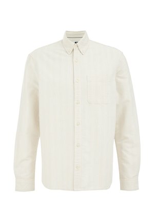 Bela srajca z dolgimi rokavi z svetloblue vertikalnimi črtami, ovratnikom z gumbi, enim prsnim žepom in teksturirano tkanino.