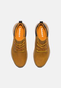 Timberland KILLINGTON TREKKER - Sneakers basse - wheat