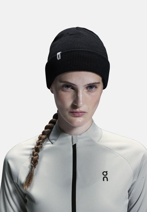 Beanie - black