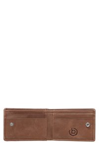 Portefeuille en cuir marron avec une finition texturée, comportant plusieurs emplacements pour cartes et une fermeture à pression, détail de logo en relief sur un côté.