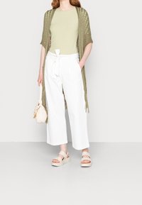 Cream Chaqueta de punto - taupe